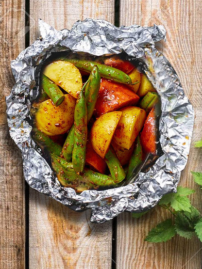 Freshee 9mtr Aluminium Foil Silver Foil Roll 11 micron Thick Food Wrap