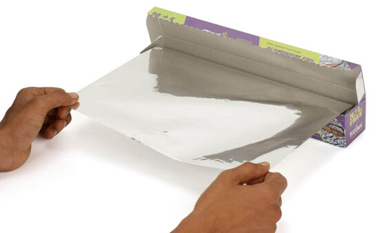 Freshee Aluminium Foil Silver Kitchen Foil Roll Paper(1)